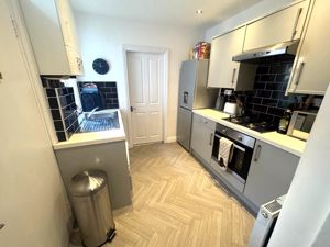 Photo 5- click for photo gallery